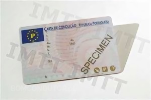 Um condutor com a carta de condução da categoria C pode 