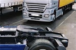 Questão IMT: A ligação física de tracção entre um veículo tractor pesado e um semi-reboque destinados ao transporte rodoviário de mercadorias, é feito através de: