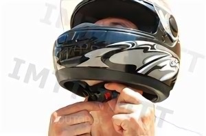 Questão IMT: O condutor de um motociclo está obrigado a apertar devidamente o seu capacete de protecção?