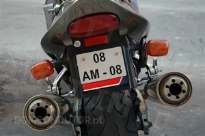 Questão IMT: Os motociclos devem possuir luzes de nevoeiro à retaguarda?